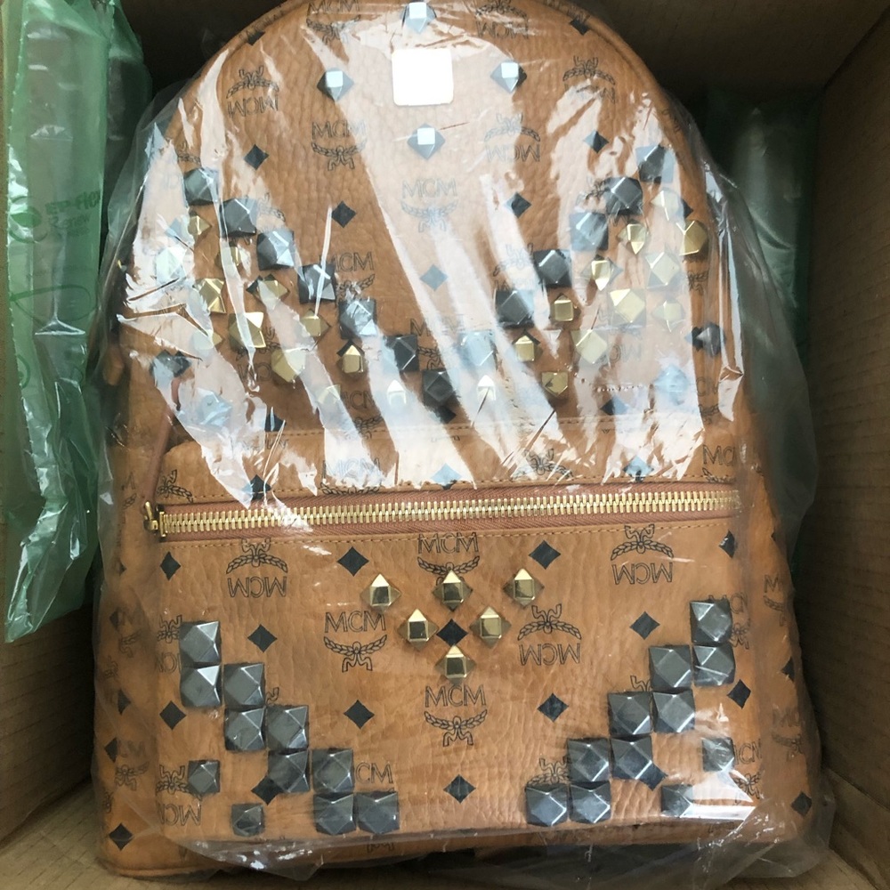 MCM STARK BACKPACK W/ M STUD